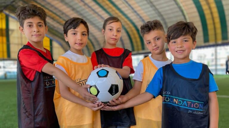 Rencontrez Bonyan à la finale de la Ligue des champions de l'UEFA !